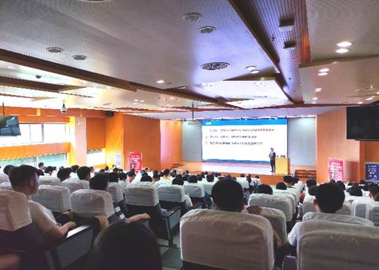 https://news.xidian.edu.cn/__local/F/5E/AB/D83AD1CA9E91E45F465BE6DA418_EAD8AF53_22712.jpg