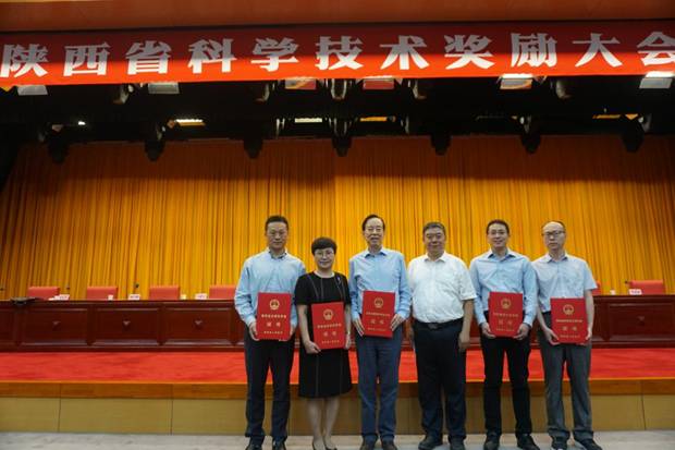 https://news.xidian.edu.cn/__local/8/17/32/4FE3AE8C3DADC60B5BD879F27F0_55A2E8D6_18AC1.jpg