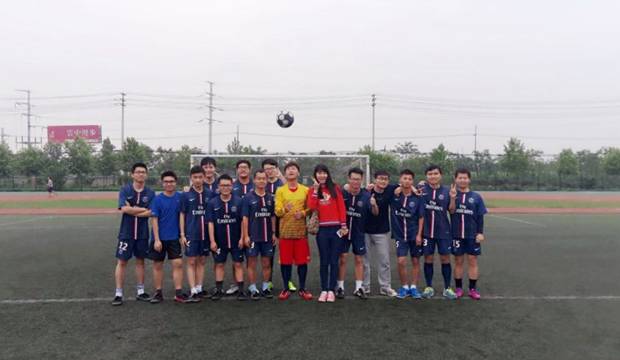 https://news.xidian.edu.cn/__local/3/BE/83/37CD5D901A373940D7D6CBE4628_A5A29FD1_F7F3.jpg